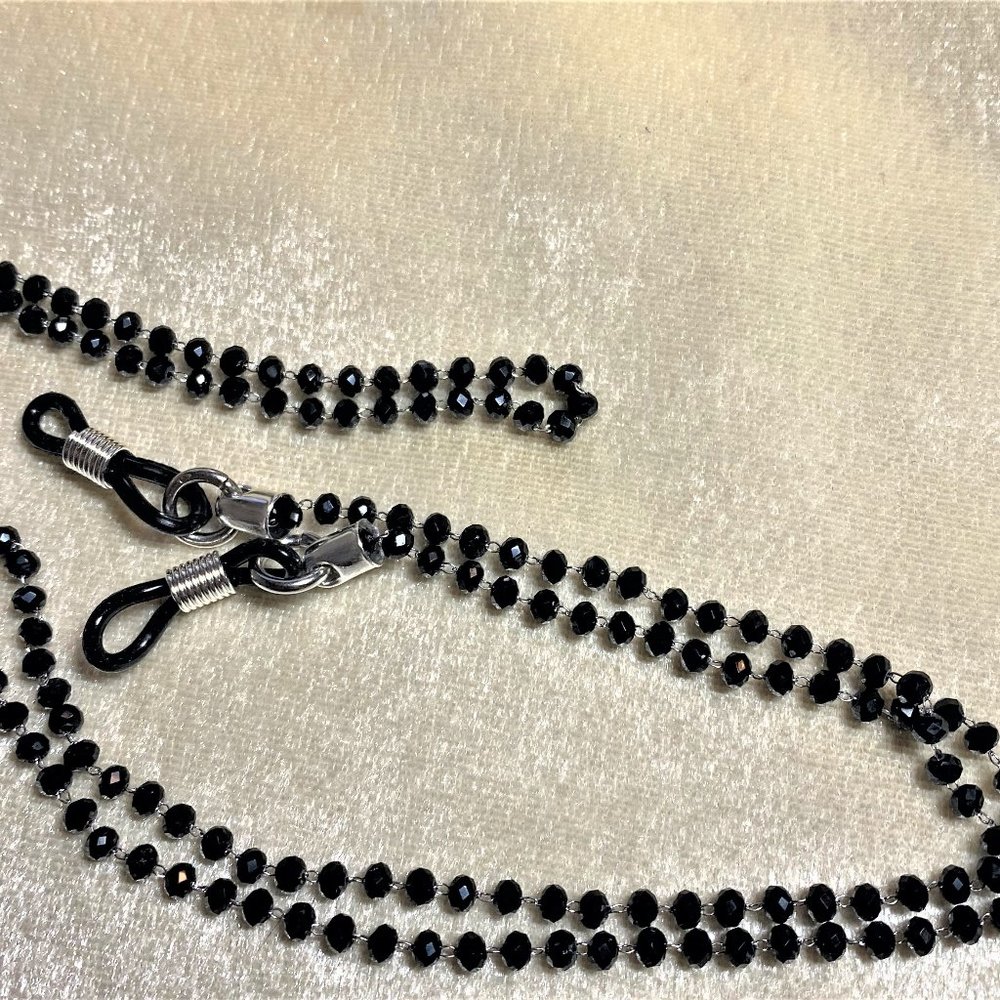 Jet Black Glass Eyeglass Chain Holder #1359